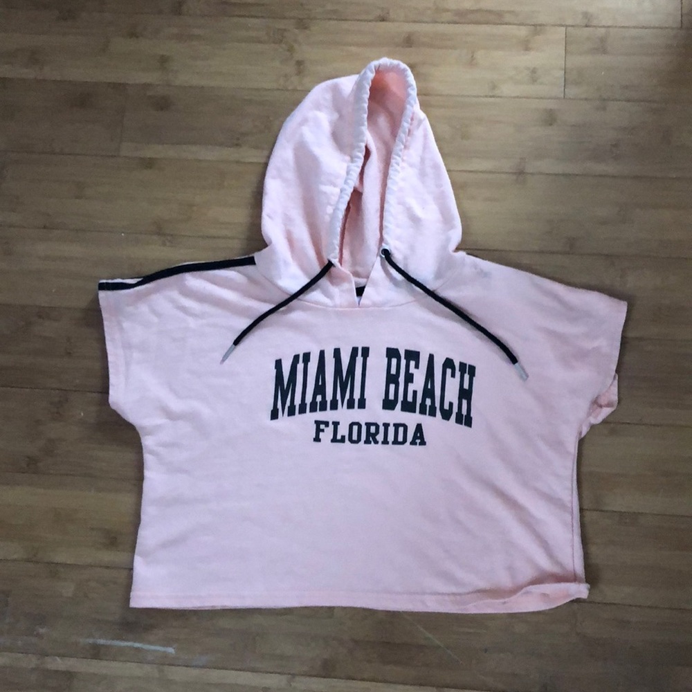 Miami Beach Cropped short sleeved hoodie